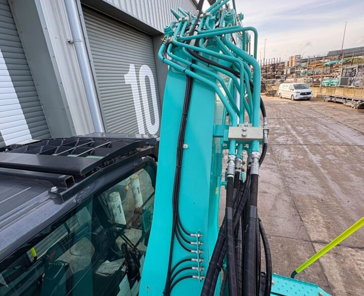 Kobelco SK140SRLC-7 - Crawler Excavators