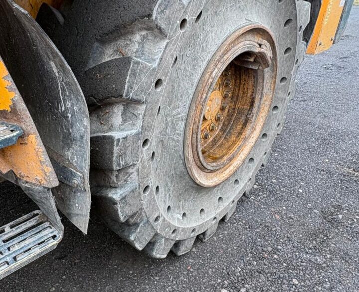 Hyundai HL960AHDXT - Used Wheel Loaders