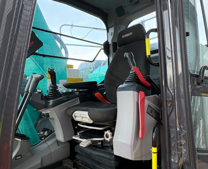 Kobelco SK140SRLC-7 - Crawler Excavators