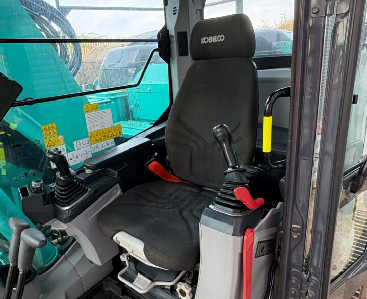 Kobelco SK140SRLC-7 - Crawler Excavators