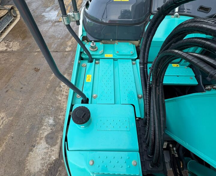 Kobelco SK140SRLC-7 - Crawler Excavators