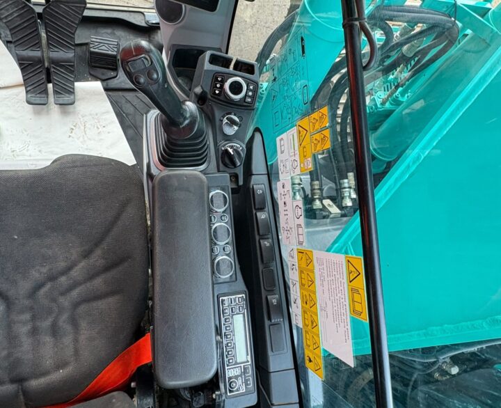 Kobelco SK140SRLC-7 - Crawler Excavators