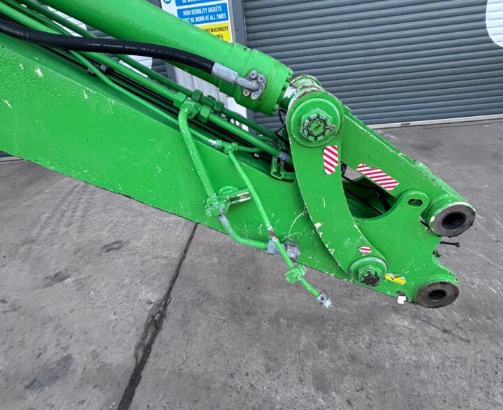 Sennebogen 821E - Material Handlers