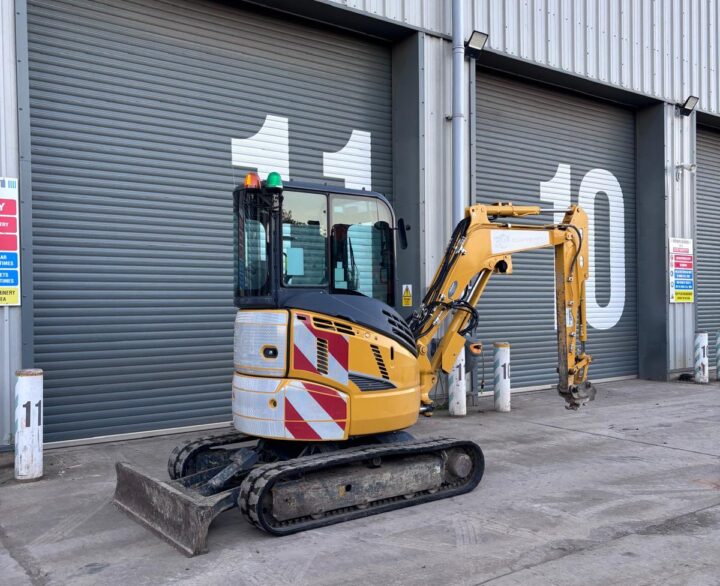 Kobelco SK30SR-6E - Mini Excavators