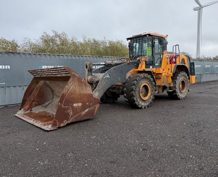 Hyundai HL960AHDXT - Used Wheel Loaders