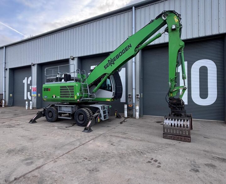 Sennebogen 818E - Material Handlers