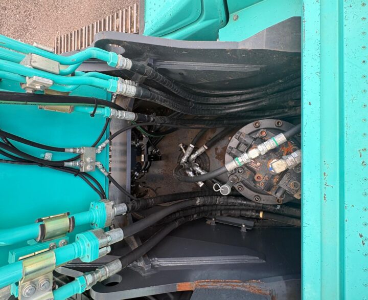 Kobelco SK300LC-11C - Crawler Excavators