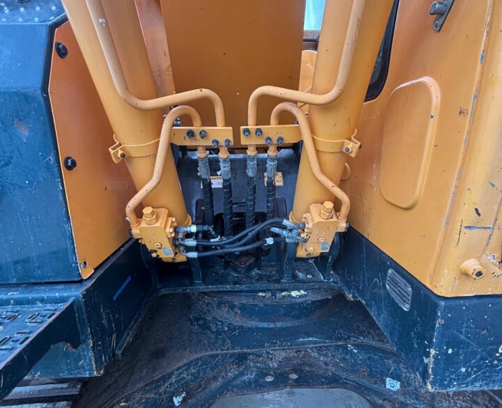 Hyundai R145LCR-9A - Crawler Excavators