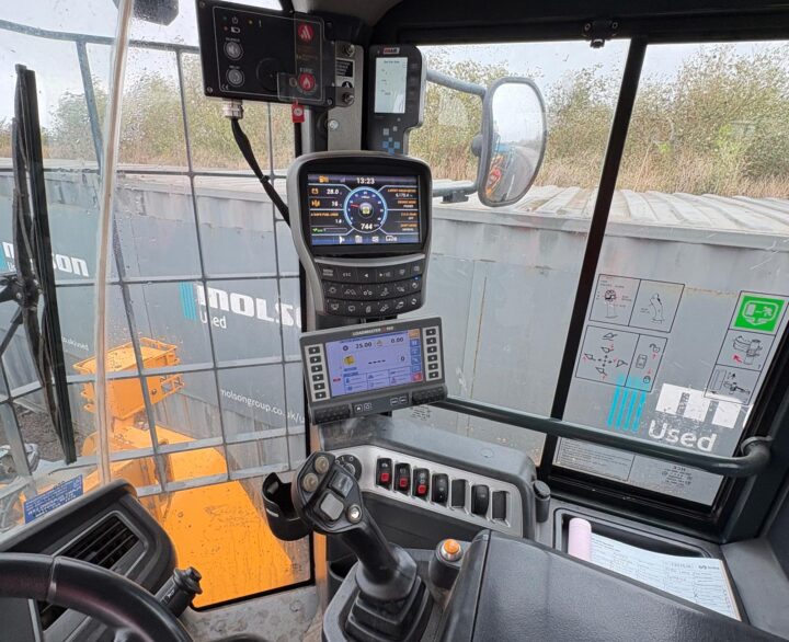 Hyundai HL960AHDXT - Used Wheel Loaders