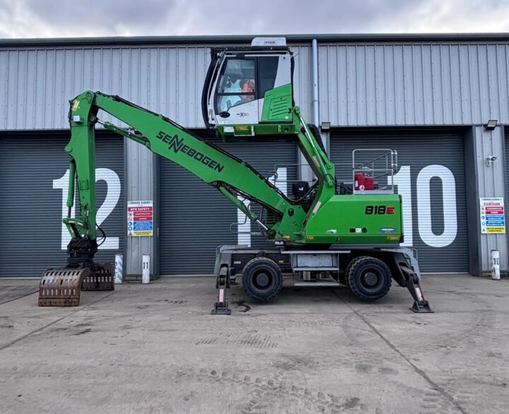 Sennebogen 818E - Material Handlers