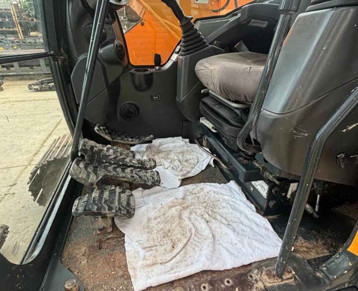 Hyundai R145LCR-9A - Crawler Excavators