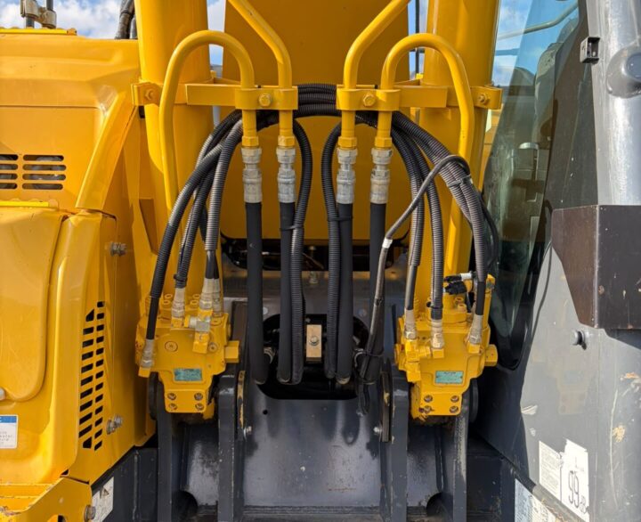 Kobelco SK140SRLC-7 - Crawler Excavators