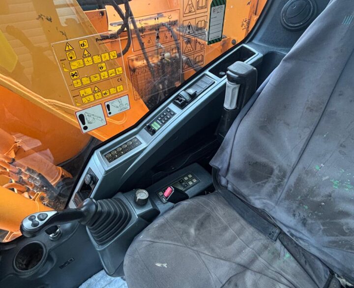Hyundai R145LCR-9A - Crawler Excavators