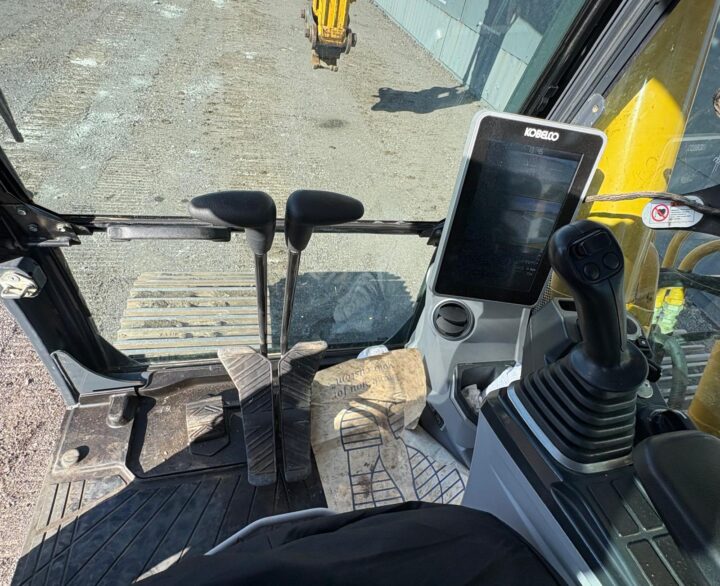 Kobelco SK300LC-11 - Crawler Excavators