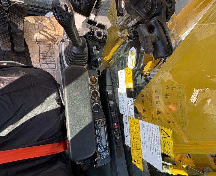 Kobelco SK300LC-11 - Crawler Excavators