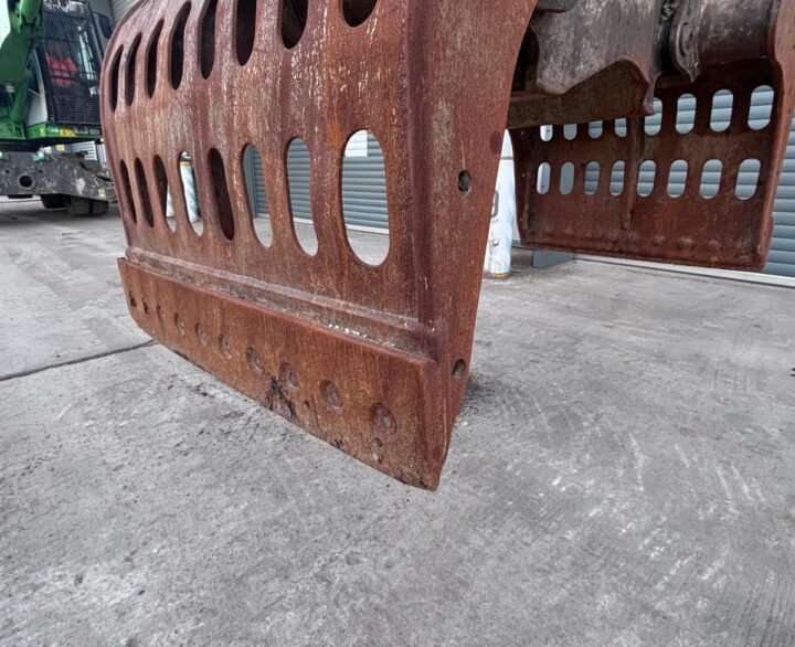 Sennebogen 821M - Material Handlers