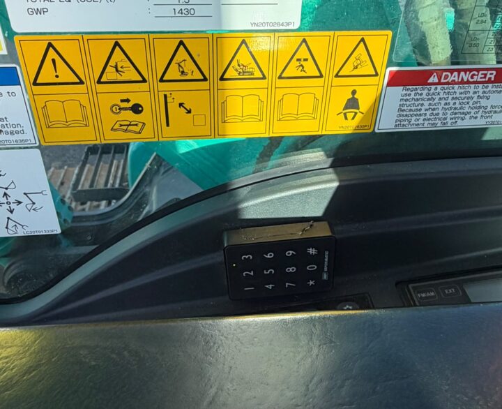 Kobelco SK210LC-10 - Crawler Excavators