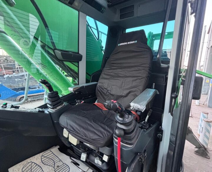 Sennebogen 821M - Material Handlers