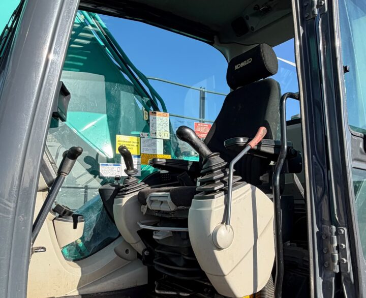 Kobelco SK210LC-10 - Crawler Excavators