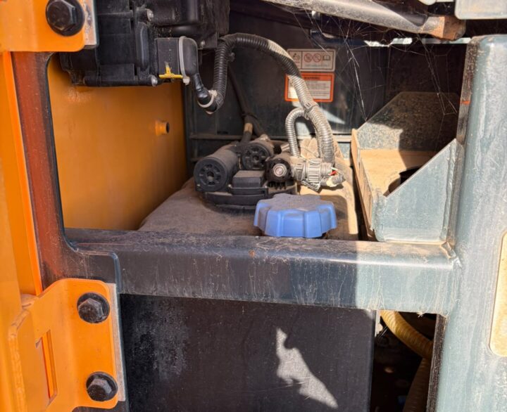 Hyundai HX140L - Crawler Excavators