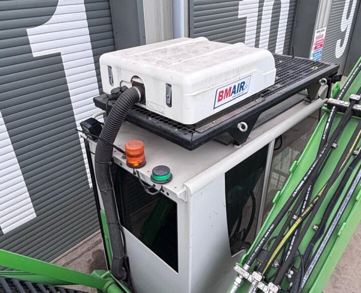 Sennebogen 818E - Material Handlers