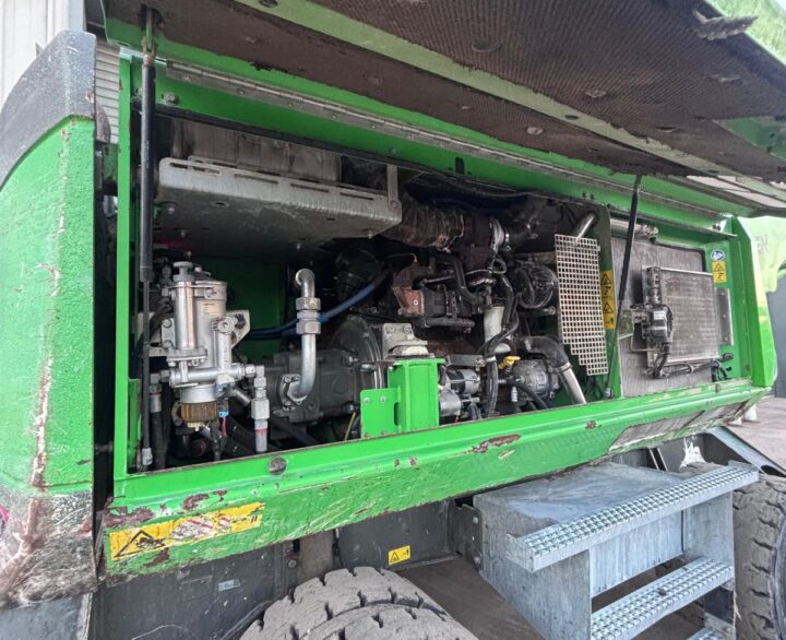 Sennebogen 821M - Material Handlers