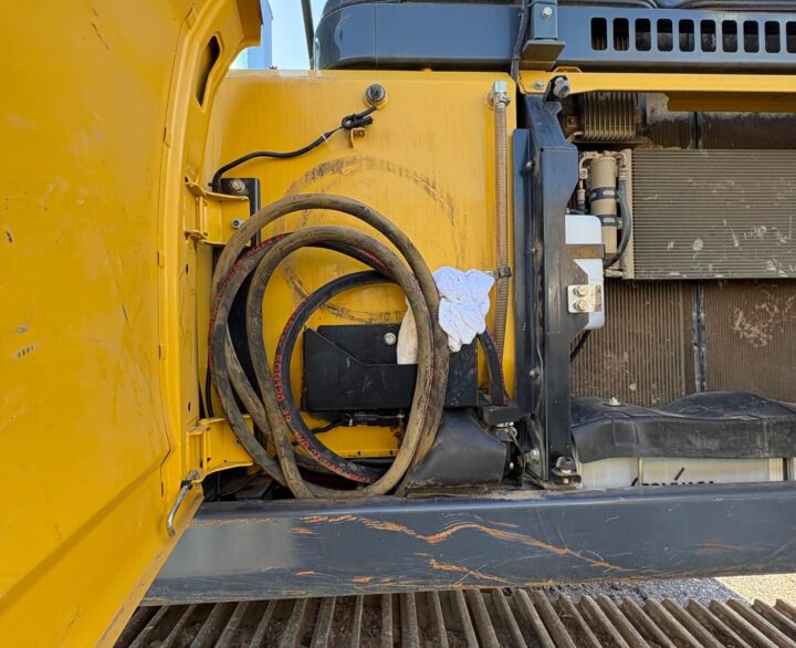 Kobelco SK300LC-11 - Crawler Excavators