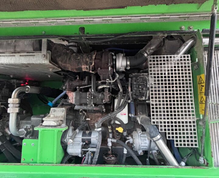 Sennebogen 821M - Material Handlers