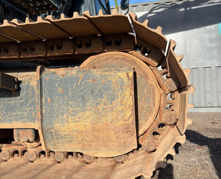 Hyundai HX140L - Crawler Excavators