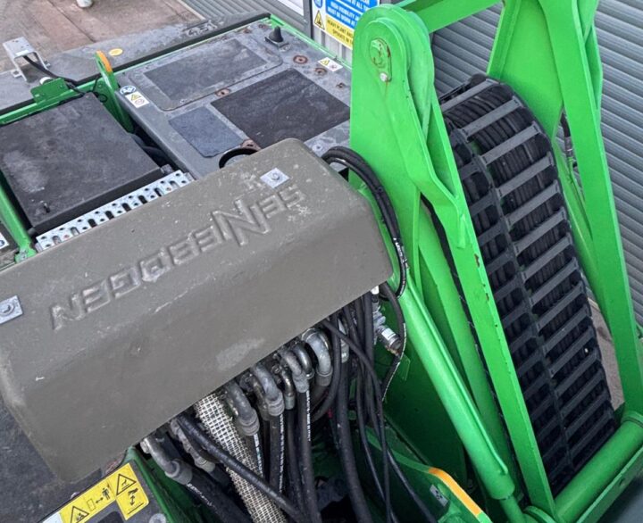 Sennebogen 821M - Material Handlers