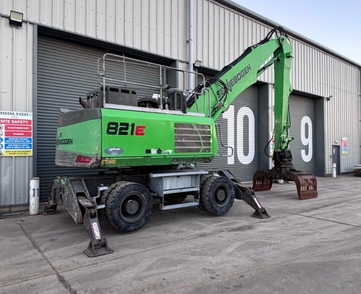 Sennebogen 821M - Material Handlers