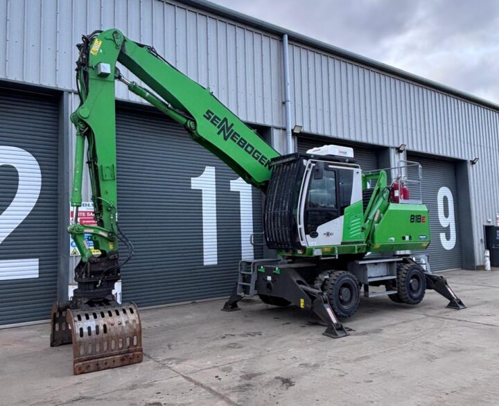 Sennebogen 818E - Material Handlers