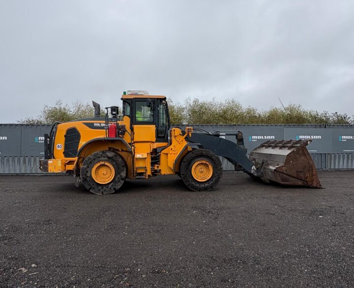 Hyundai HL960AHDXT - Used Wheel Loaders