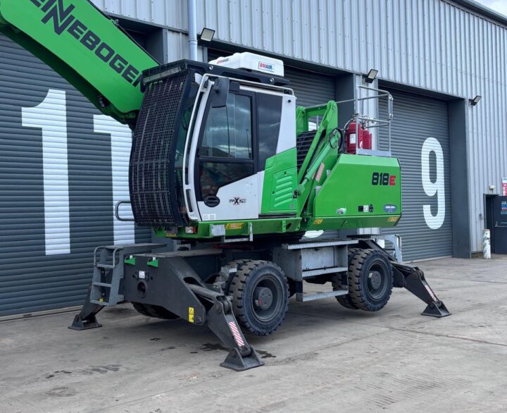 Sennebogen 818E - Material Handlers