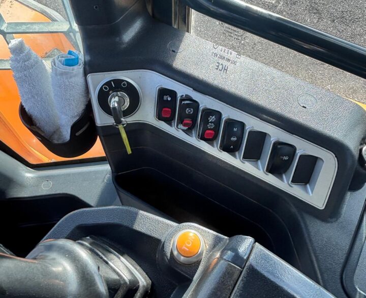 Hyundai HL960AHDXT - Used Wheel Loaders