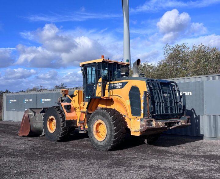 Hyundai HL960AHDXT - Used Wheel Loaders