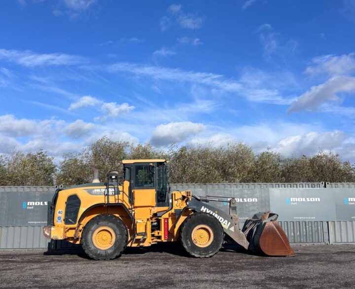 Hyundai HL960AHDXT - Used Wheel Loaders