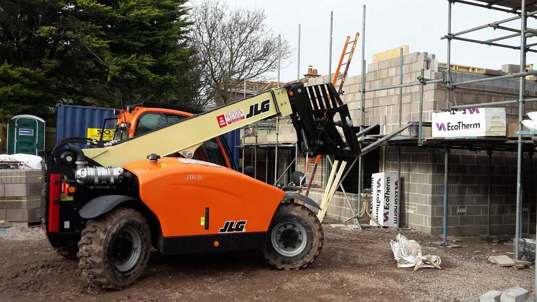 Aiming High with Molson: JLG