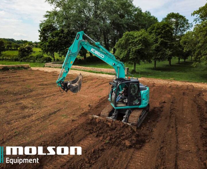 Kobelco Blade Runner – Digger and Dozer, all in one