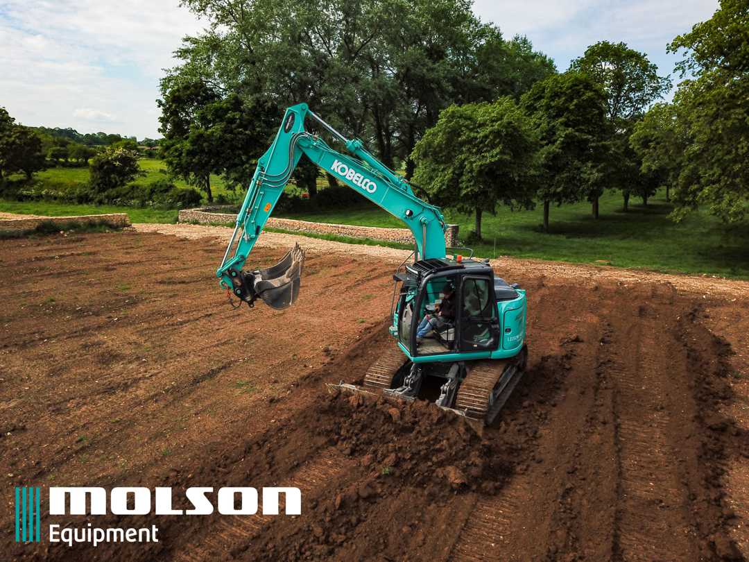 Kobelco Blade Runner – Digger and Dozer, all in one