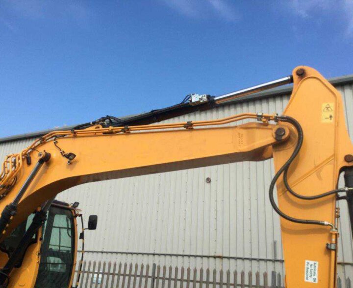HYUNDAI HX235LCR - Crawler Excavators