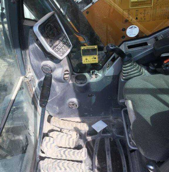HYUNDAI HX235LCR - Crawler Excavators