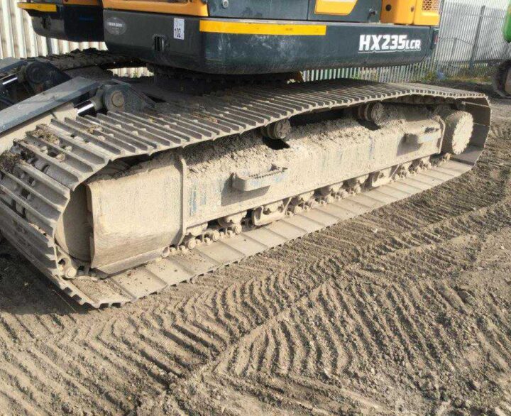 HYUNDAI HX235LCR - Crawler Excavators