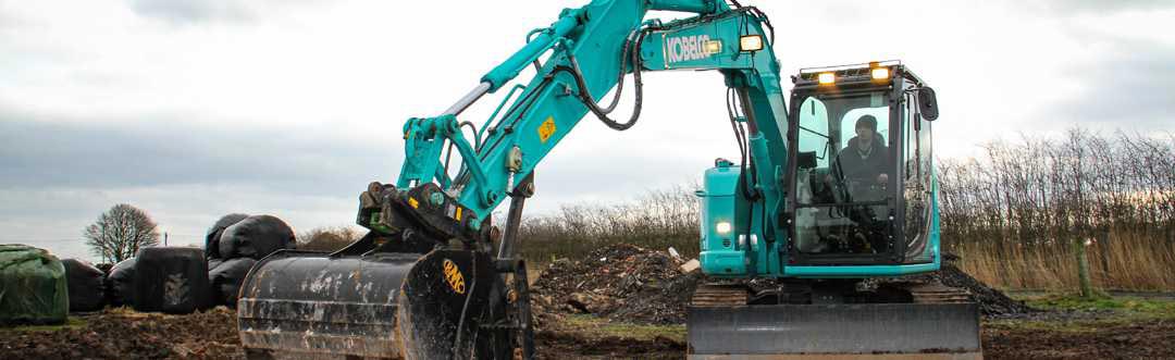 MOLSON COMPLETE THE KOBELCO RANGE IN SCOTLAND