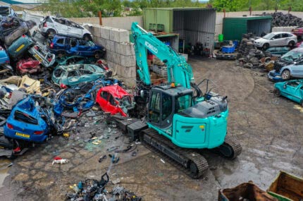 KOBELCO SK140SRD