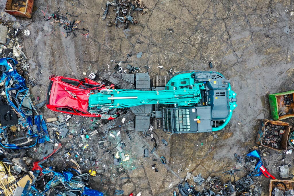 SK140SRD Kobelco car dismantler