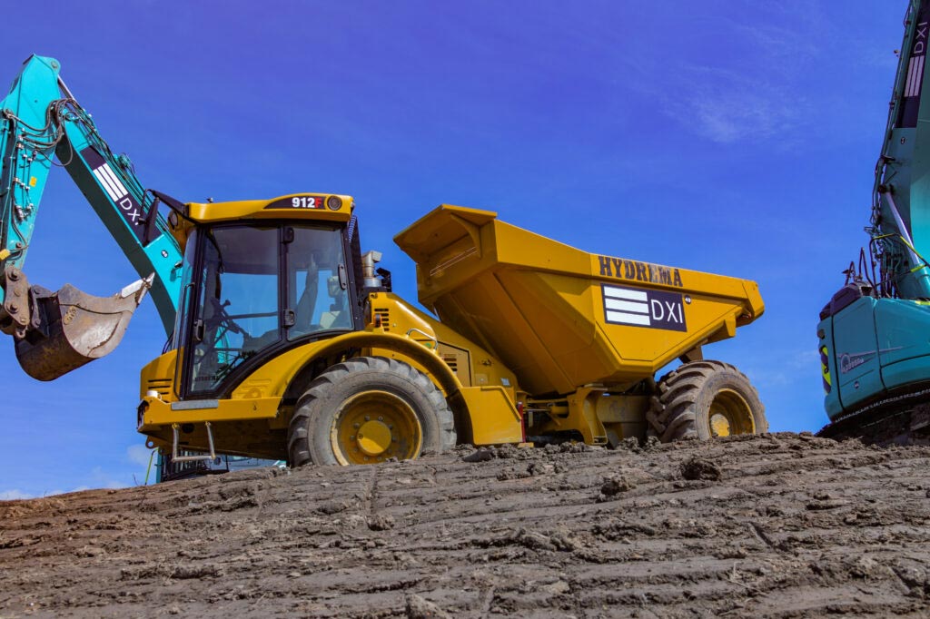 Molson DXI Equipment At Site