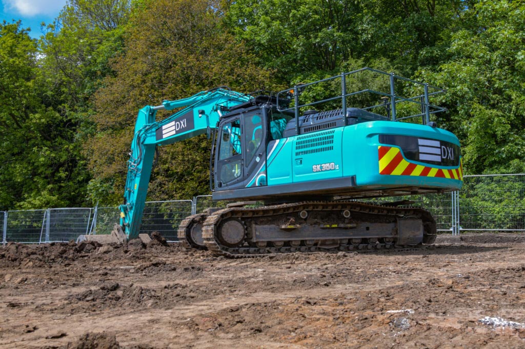 Molson DXI Equipment At Site