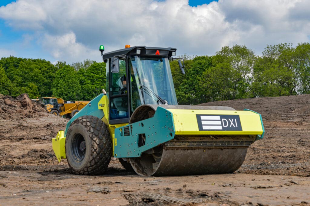 Molson DXI Equipment At Site
