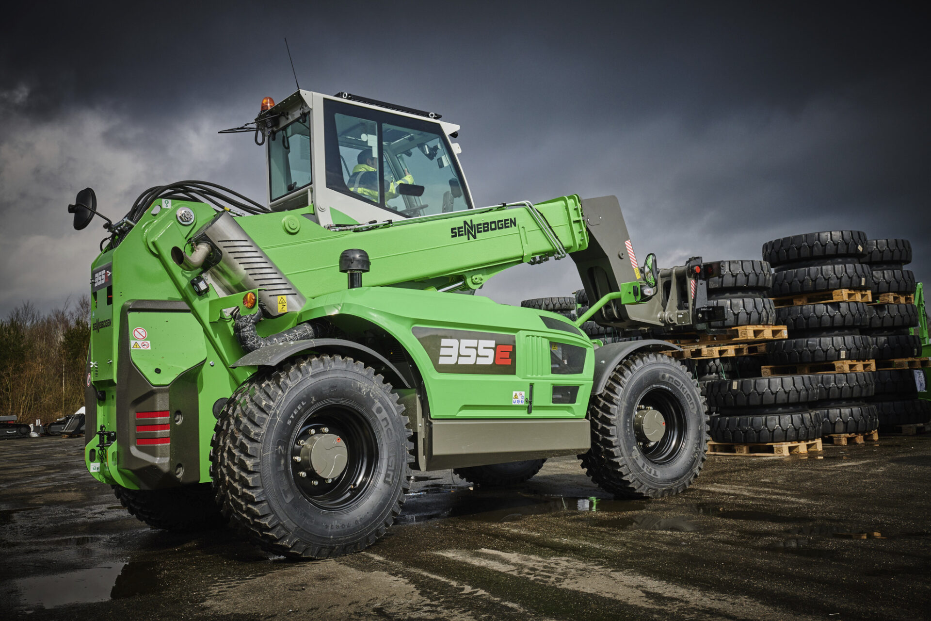 Sennebogen Company Profile – User Focused Material Handlers